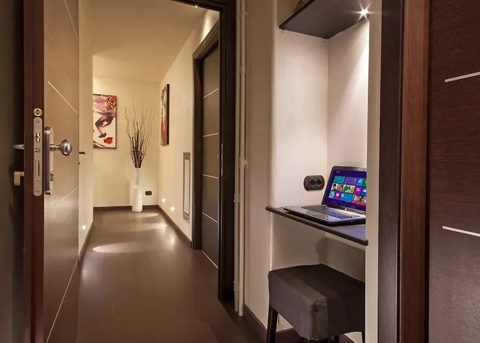 Residenza Doro- 24x7 Check-in 3* Rzym